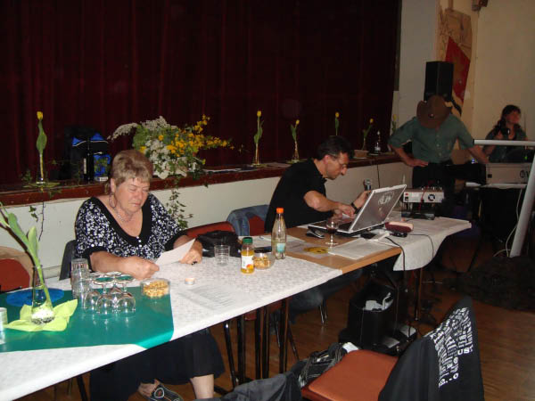 20090417-080